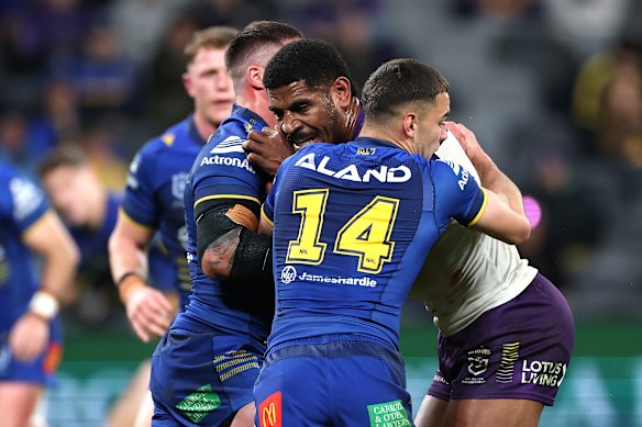Tui Kamikamica takes on the Eels.