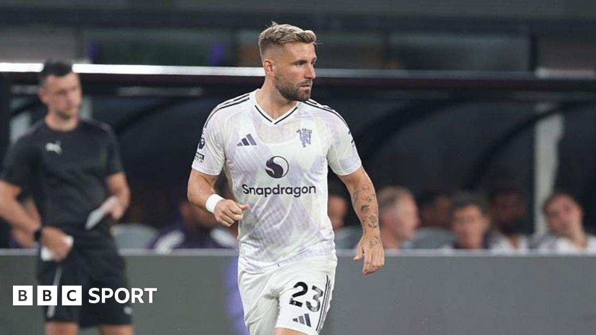 Shubman Gill shakes hands with Ben Stokes