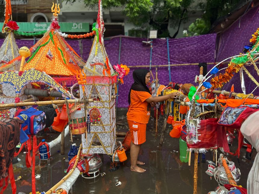 Aarti Kumar after trekking 280 kilometers during the Kanwar Yatra in New Delhi on July 22, 2025.