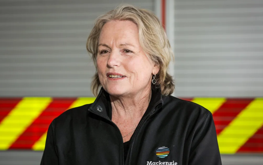 Mackenzie District mayor steps down as cancer worsens