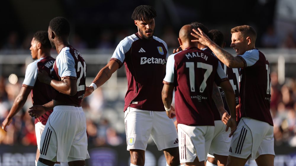 Eintracht Frankfurt 2-2 Aston Villa - Aston Villa