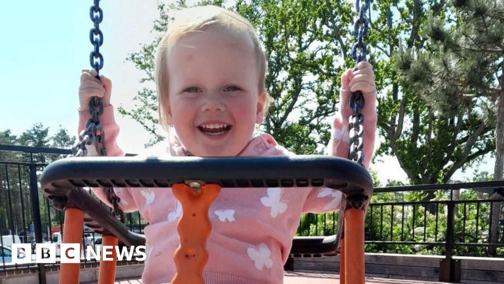 Mother admits manslaughter of daughter, 2, in Kingsley pond