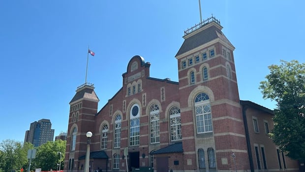 Ottawa officer removed after army learned of antisemitic, homophobic 'Blue Hackle Mafia' group