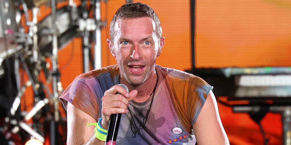 Chris Martin Warns Concertgoers in First Show Since Viral Kiss Cam Cheating Scandal | Chris Martin, Coldplay, Music | Just Jared: Celebrity News and Gossip