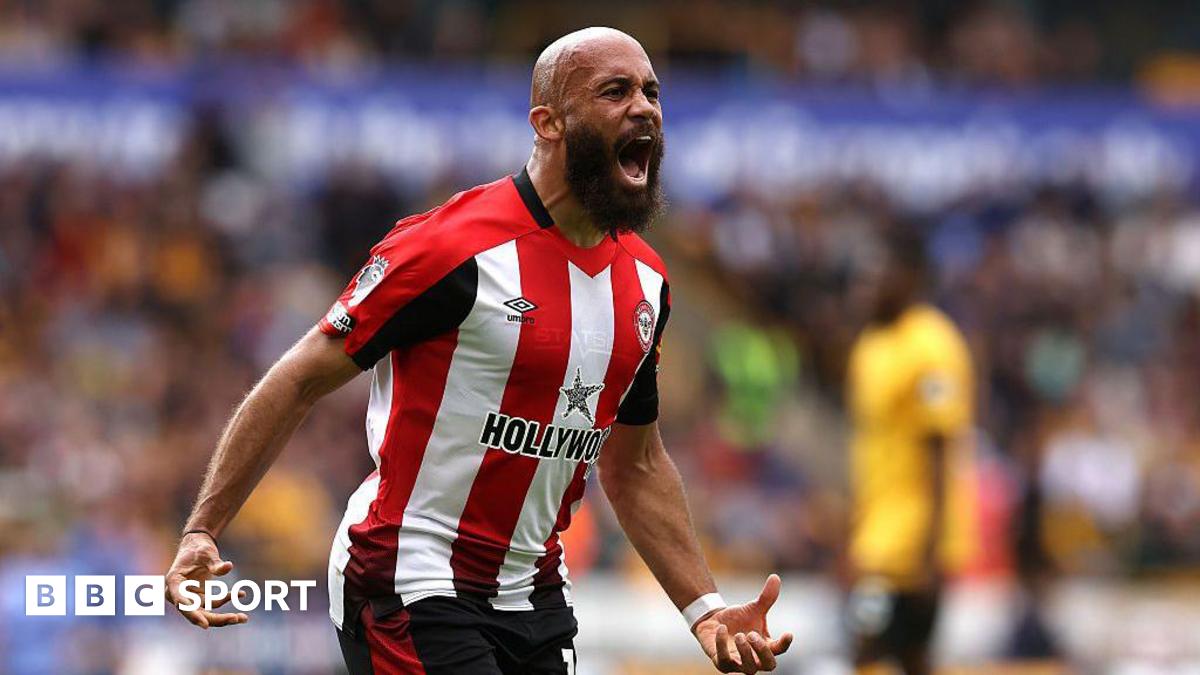 Bryan Mbeumo celebrates in Brentford kit
