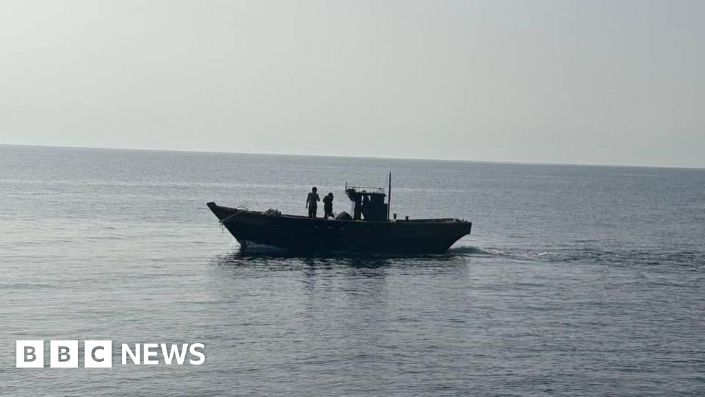 Seoul returns six North Koreans who drifted south by accident