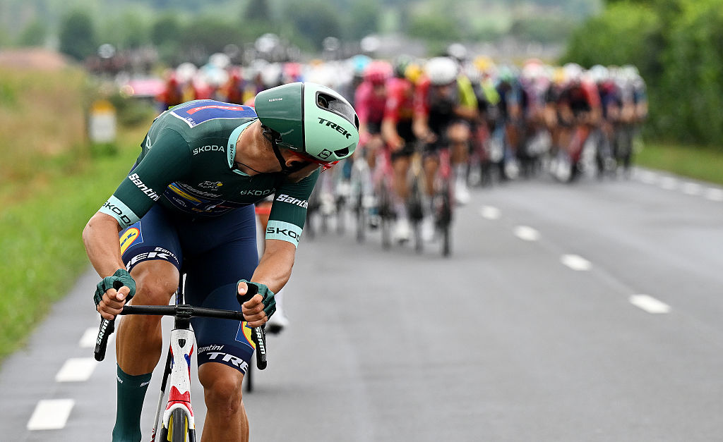 LUCHON-SUPERBAGNERES, FRANCE - JULY 19: Jonathan Milan of Italy and Team Lidl - Trek - Green Sprint Jersey competes during the 112th Tour de France 2025, Stage 14 a 182.6km stage from Pau to Luchon-Superbagneres 1794m / #UCIWT / on July 19, 2025 in Luchon-Superbagneres, France. (Photo by Tim de Waele/Getty Images)