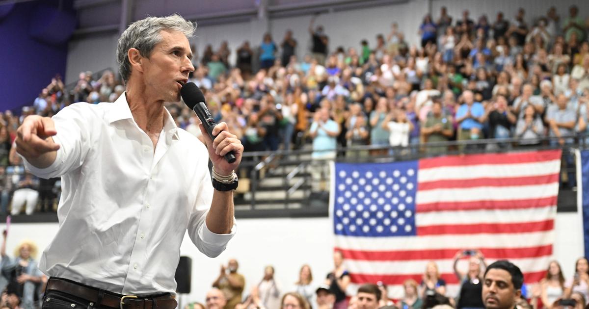 Democrats struggle to choose their weapons in a Trump-waged redistricting battle