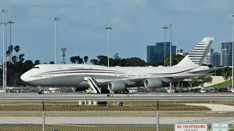 Getty Images Qatari 747-8 aircraft on the tarmac in West Palm Beach, Florida