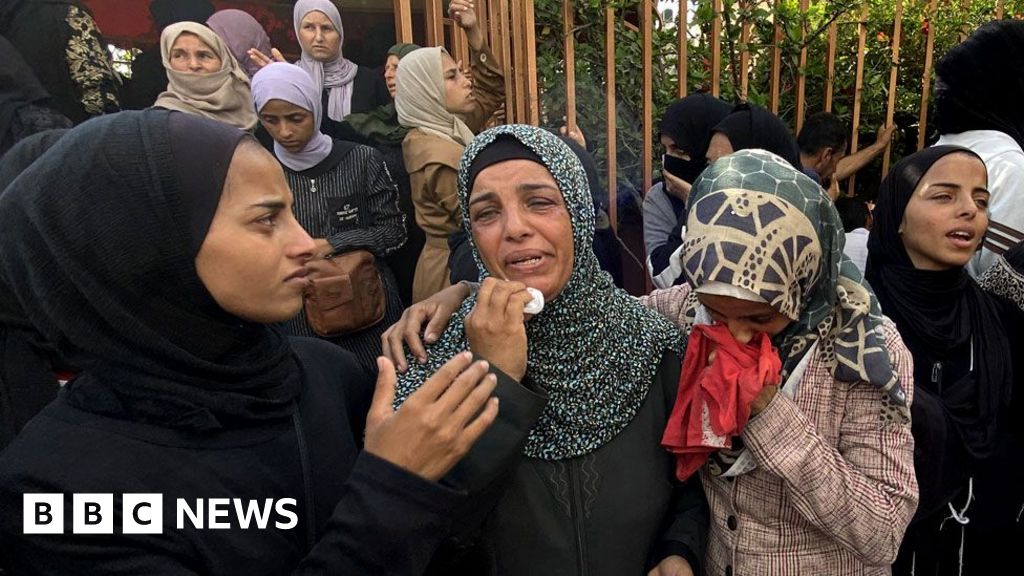 Hamas says it is consulting other groups on ceasefire plan