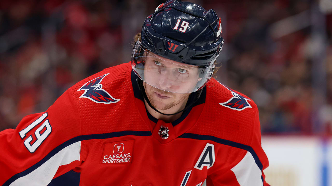 Backstrom 'energized' to resume hockey career in native Sweden