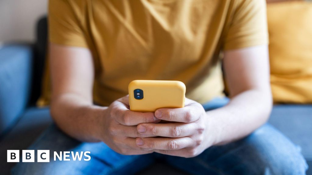 VPNs top App Store charts as UK age verification kick in