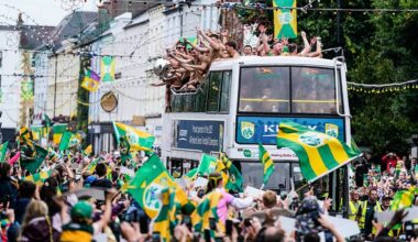Gardaí investigate incident with bus at Kerry team homecoming