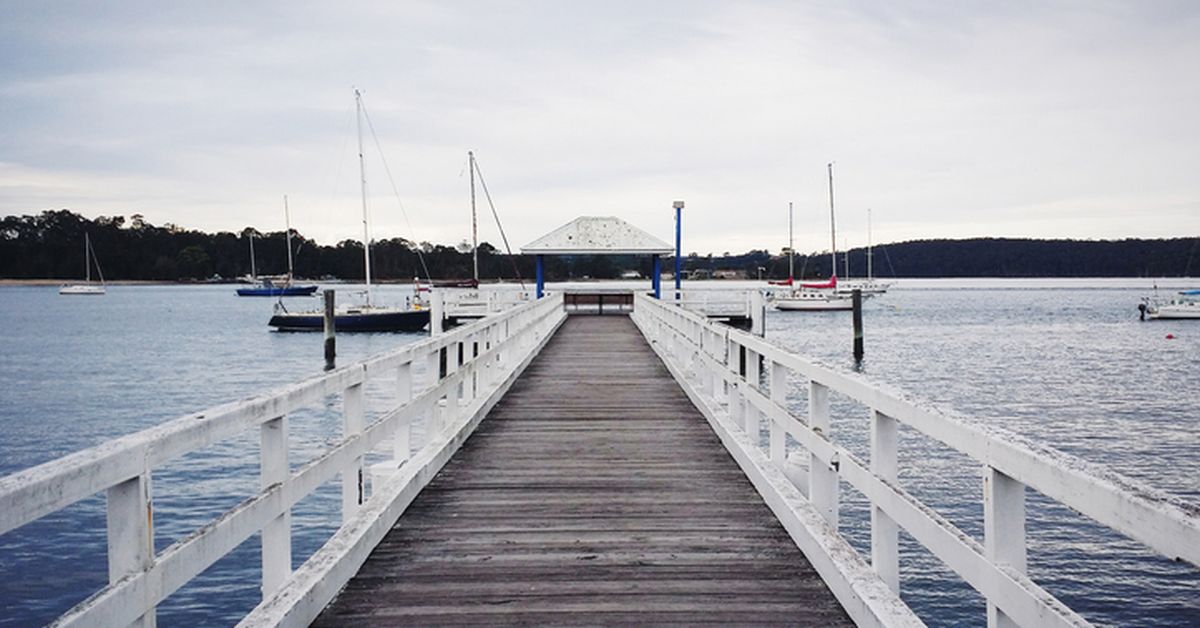 Search resumes for missing NSW fisherman