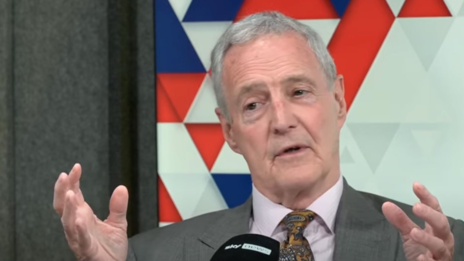 Will Trump's new threat stop Putin? Ukraine war Q&A with Professor Michael Clarke | World News