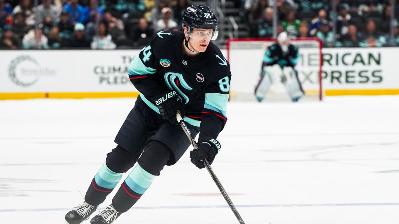 Kakko signs 3-year, $13.575 million contract with Kraken