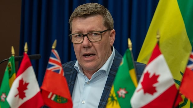 'Elbows up' isn't the right approach to Trump, says Saskatchewan premier