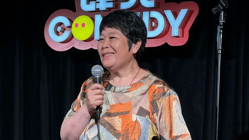 Joking about her abusive husband launched this Chinese comedian to stardom. The authorities aren’t laughing