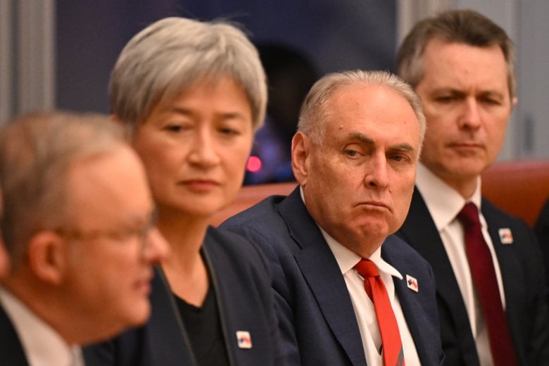 Trade Minister Don Farrell (second from right) with Foreign Affairs Minister Penny Wong.