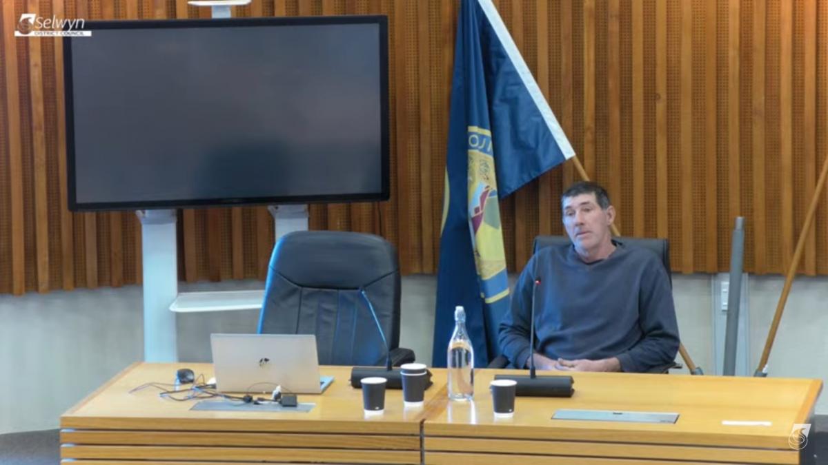 'I want answers': Frustrated man refuses to leave council meeting
