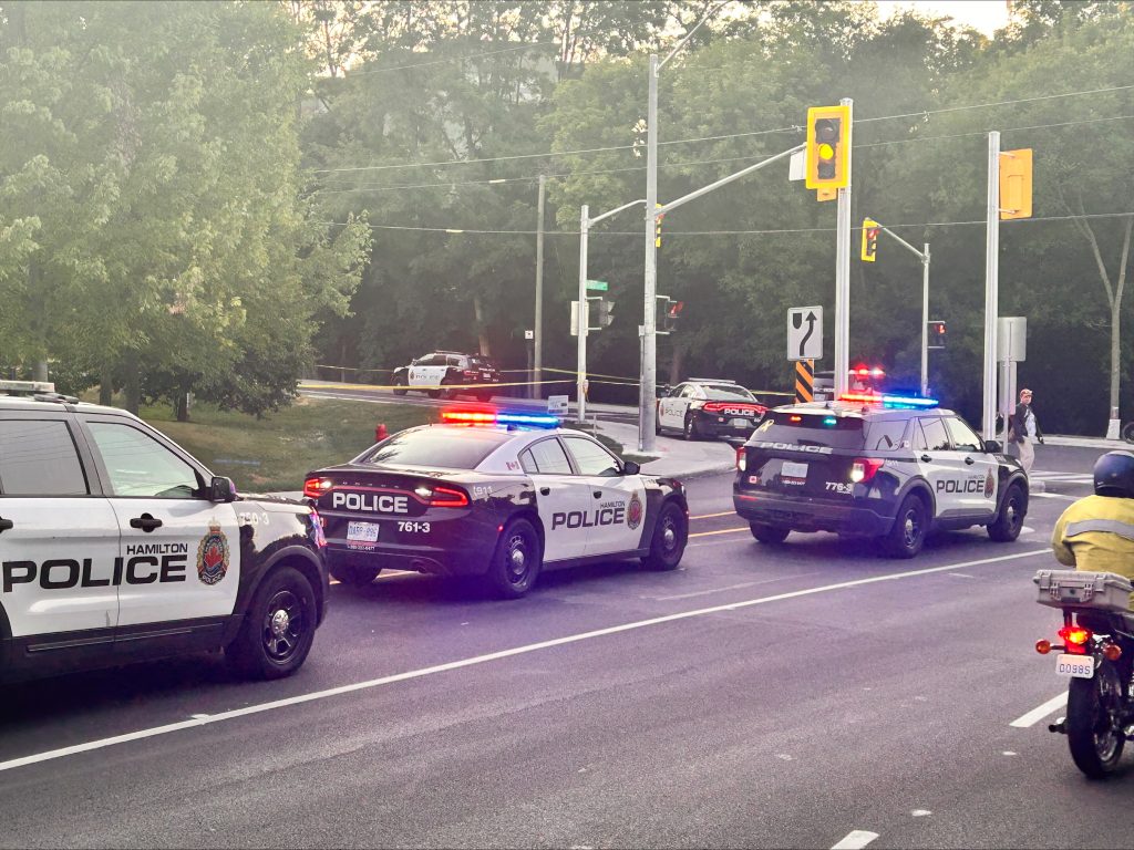 1 man shot and killed in Dundas, Ont., homicide unit investigating