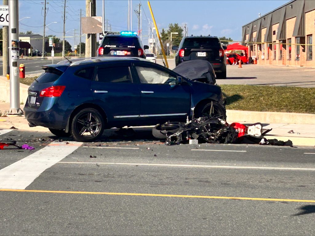 Motorcyclist killed in 3-vehicle crash: Halton Police