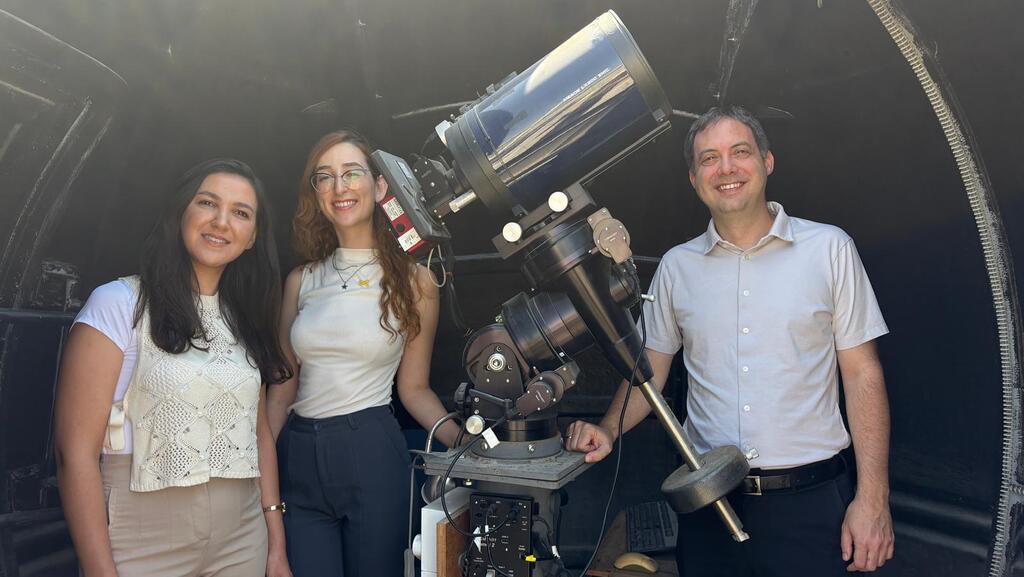 פרופ' הרכבי וקבוצת המחקר