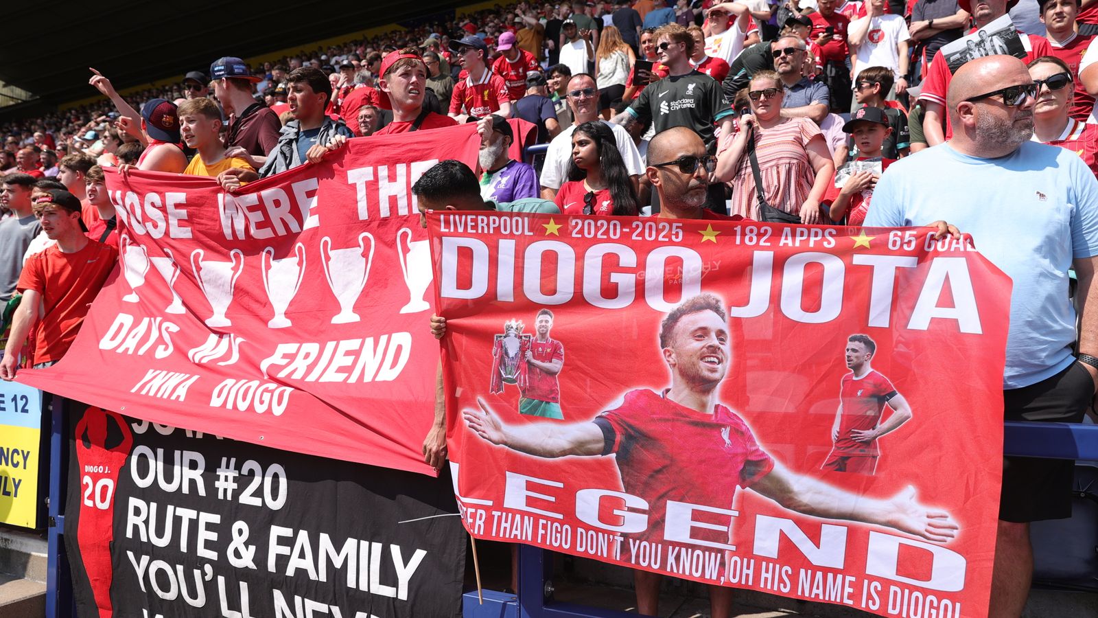 Liverpool fans pay tribute to Diogo Jota ahead of their side's friendly at Preston