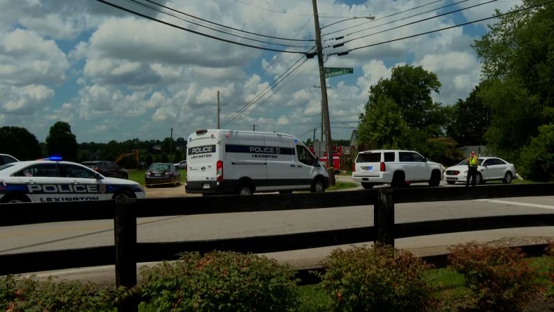 2 dead at a Lexington, Kentucky, church after suspect shot a state trooper, police say. Suspect is dead