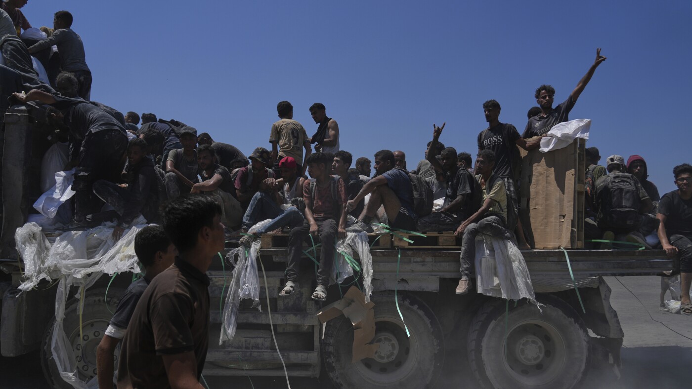 Rights groups in Israel call out genocide in Gaza for first time : NPR