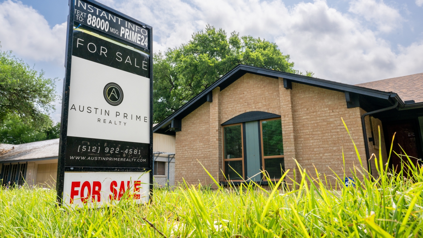 Would interest rate cut make homebuying cheaper? Maybe, maybe not : NPR