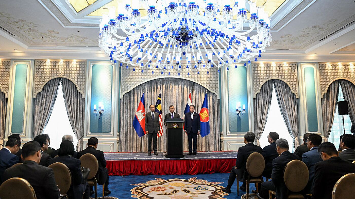 Thailand and Cambodia agree to ceasefire : NPR