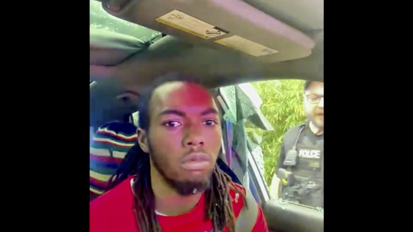 Video shows Florida deputies punching and dragging a Black man from his car