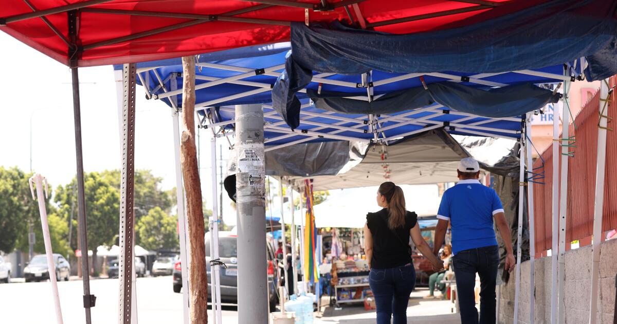 ICE leaves cars, ice cream carts abandoned when it arrests workers