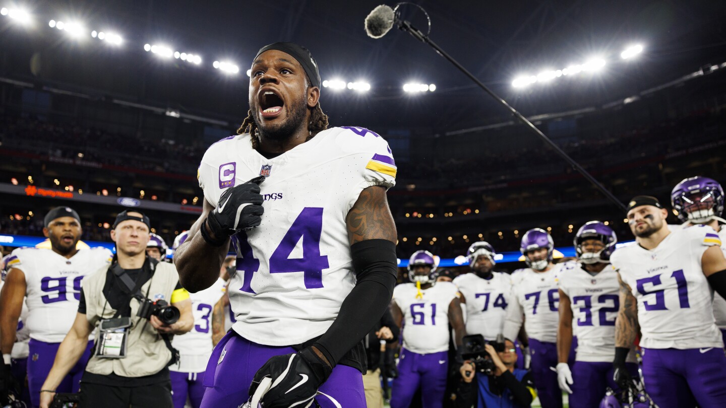 Vikings reward Josh Metellus with three-year, $36 million extension