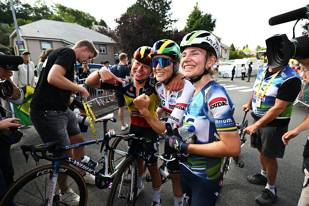 Kim Le Court and AG Insurance-Soudal celebrate at the end of stage 5 at the Tour de France Femmes