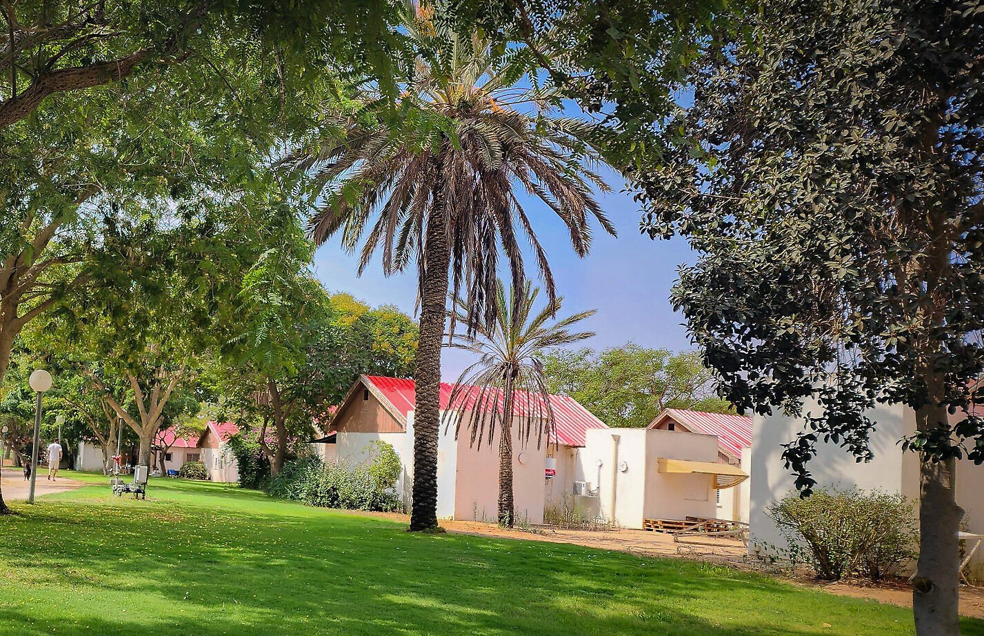 Outnumbered and unprotected, Kibbutz Sufa was left to fight Hamas alone on Oct. 7 -- probe