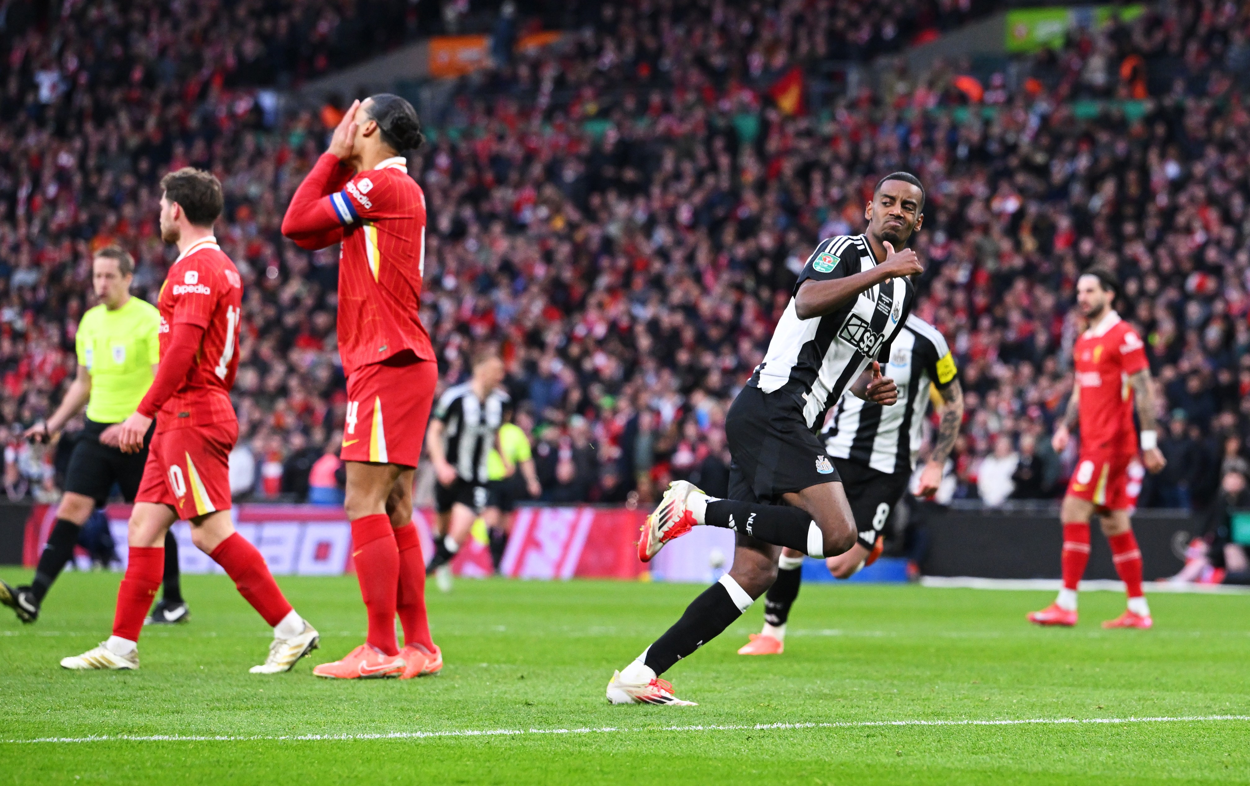 Alexander Isak of Newcastle United celebrates a goal during the Carabao Cup Final against Liverpool at Wembley Stadium.