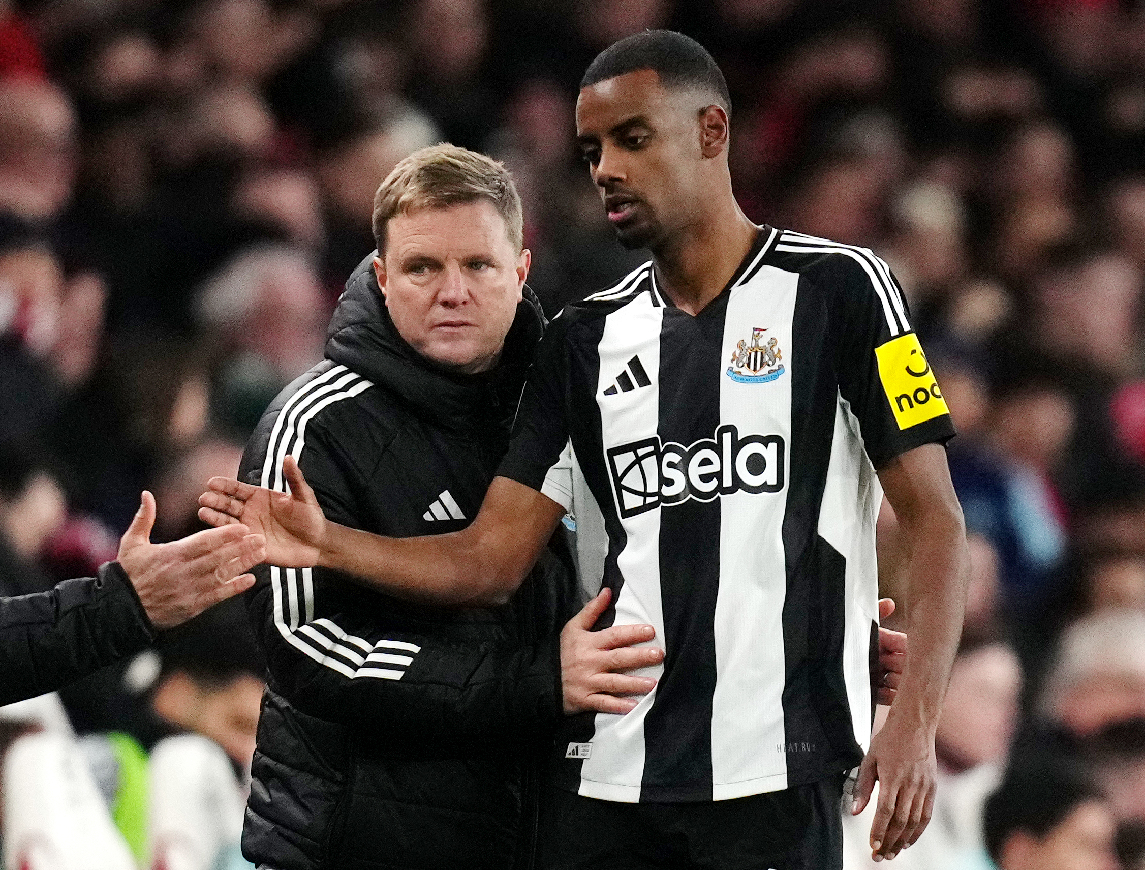 Eddie Howe and Alexander Isak.