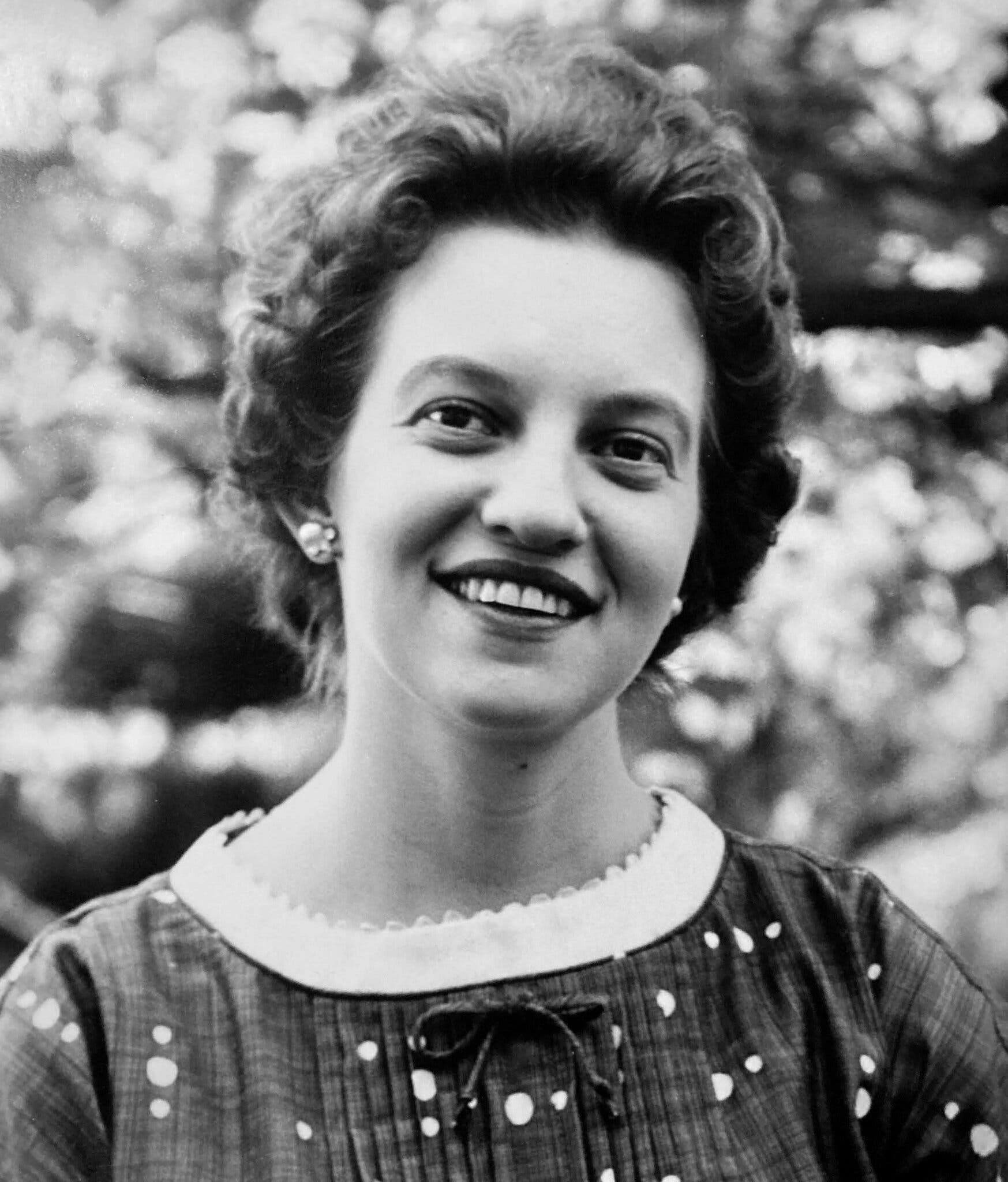 Black and white photo of Sarah Morlok in 1957.