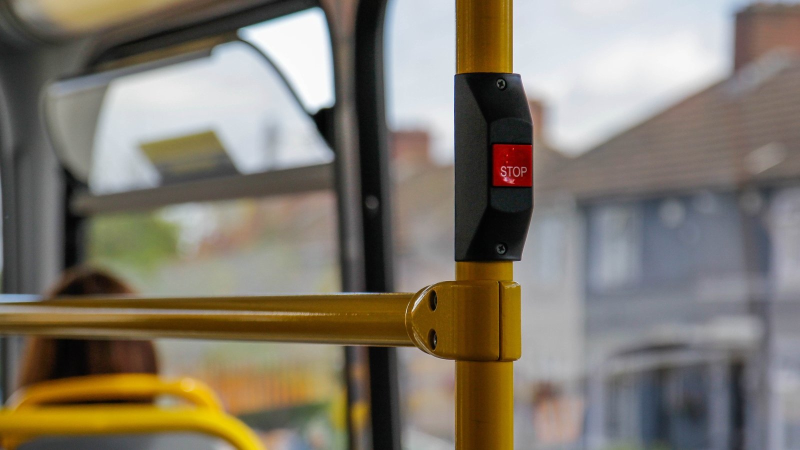 Campaign urging headphone use on buses to be strengthened