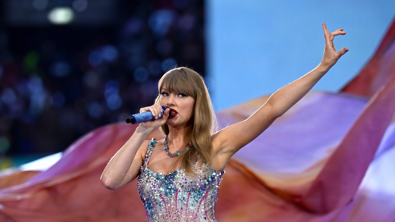 Suspended term for boy involved in Taylor Swift gig plot