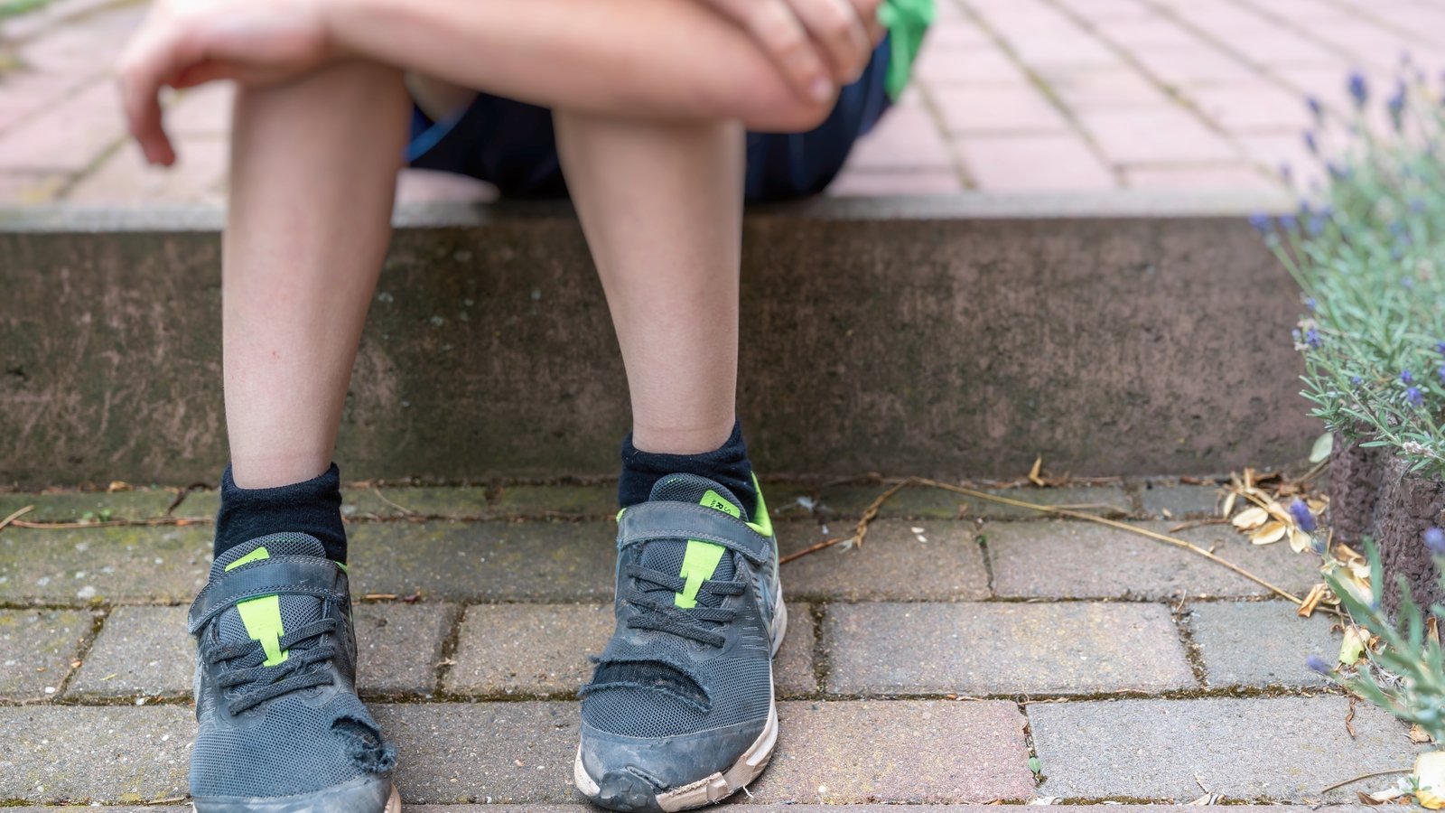 Over 5,000 children recorded as homeless last month