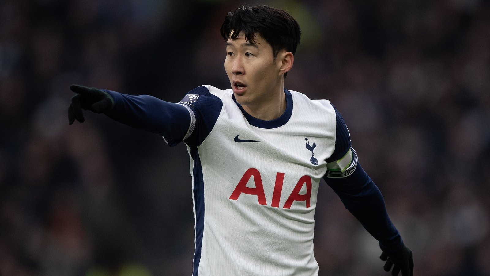 Son announces Tottenham departure