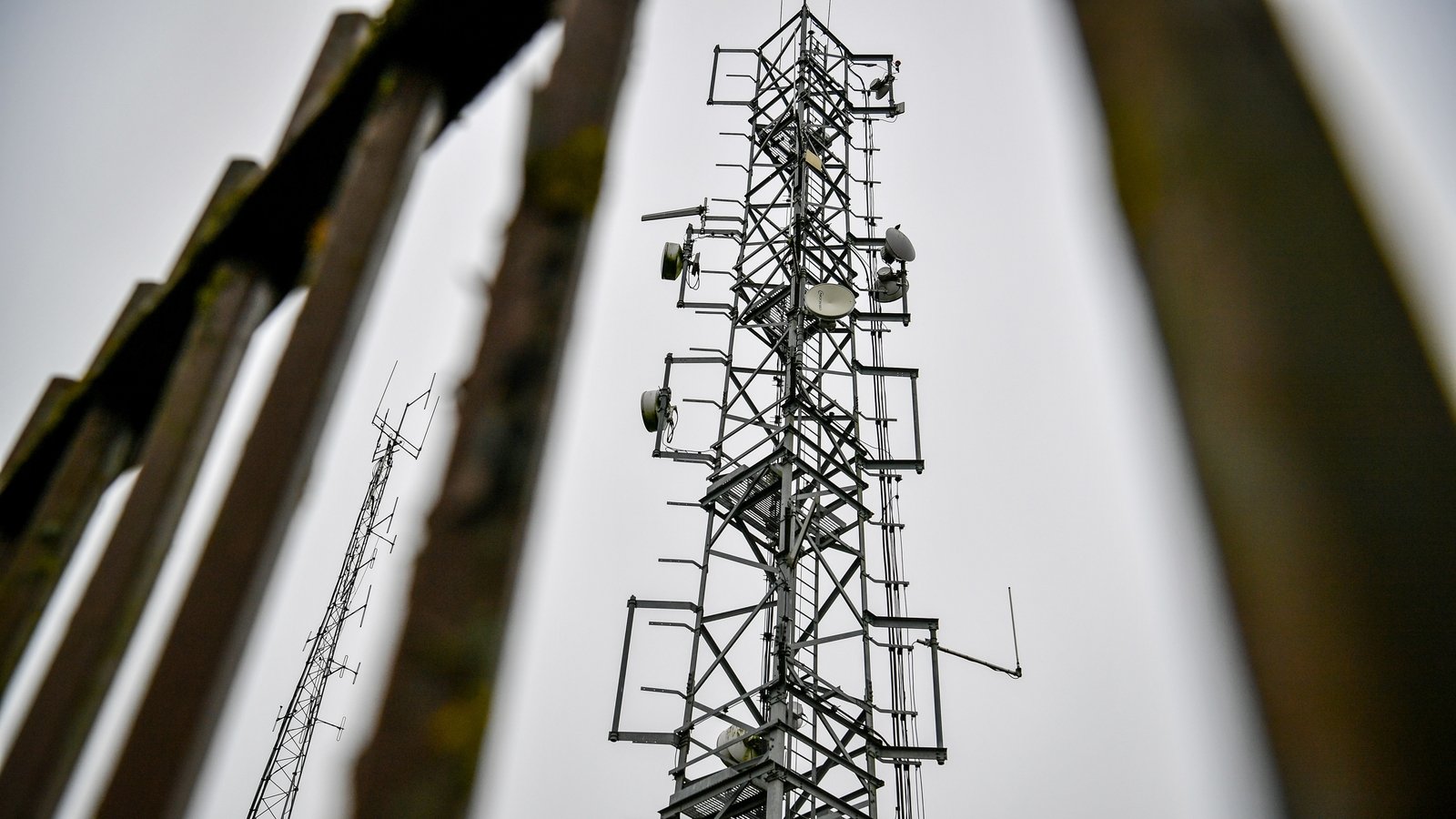 Police warn 5G arson puts public 'at serious risk'