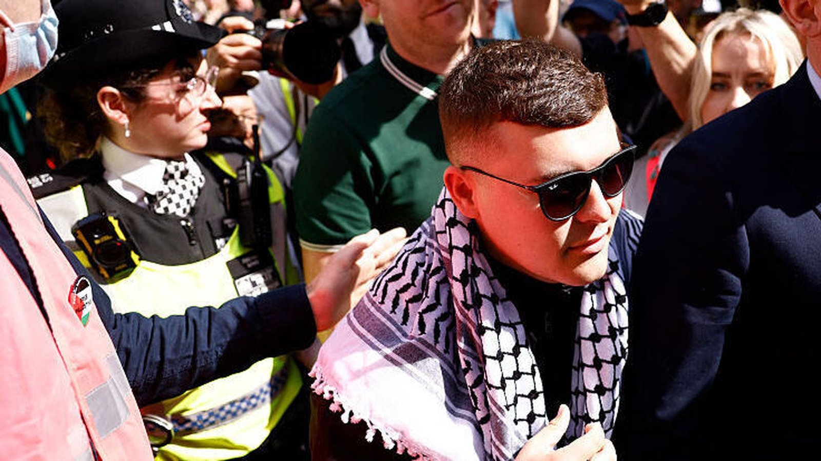 Ó hAnnaidh due before London court over terrorism charge