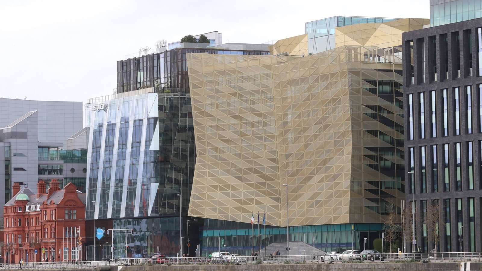 Central Bank should review war bonds sale