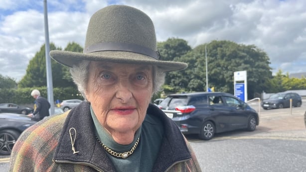 Marye Blundell standing outside Horse and Jockey Hotel