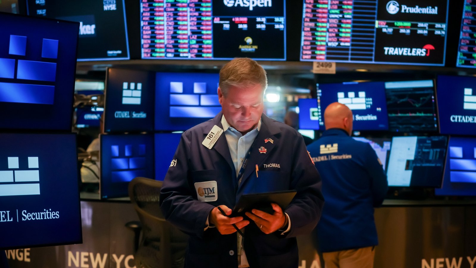 Markets reel from White House's latest tariffs order