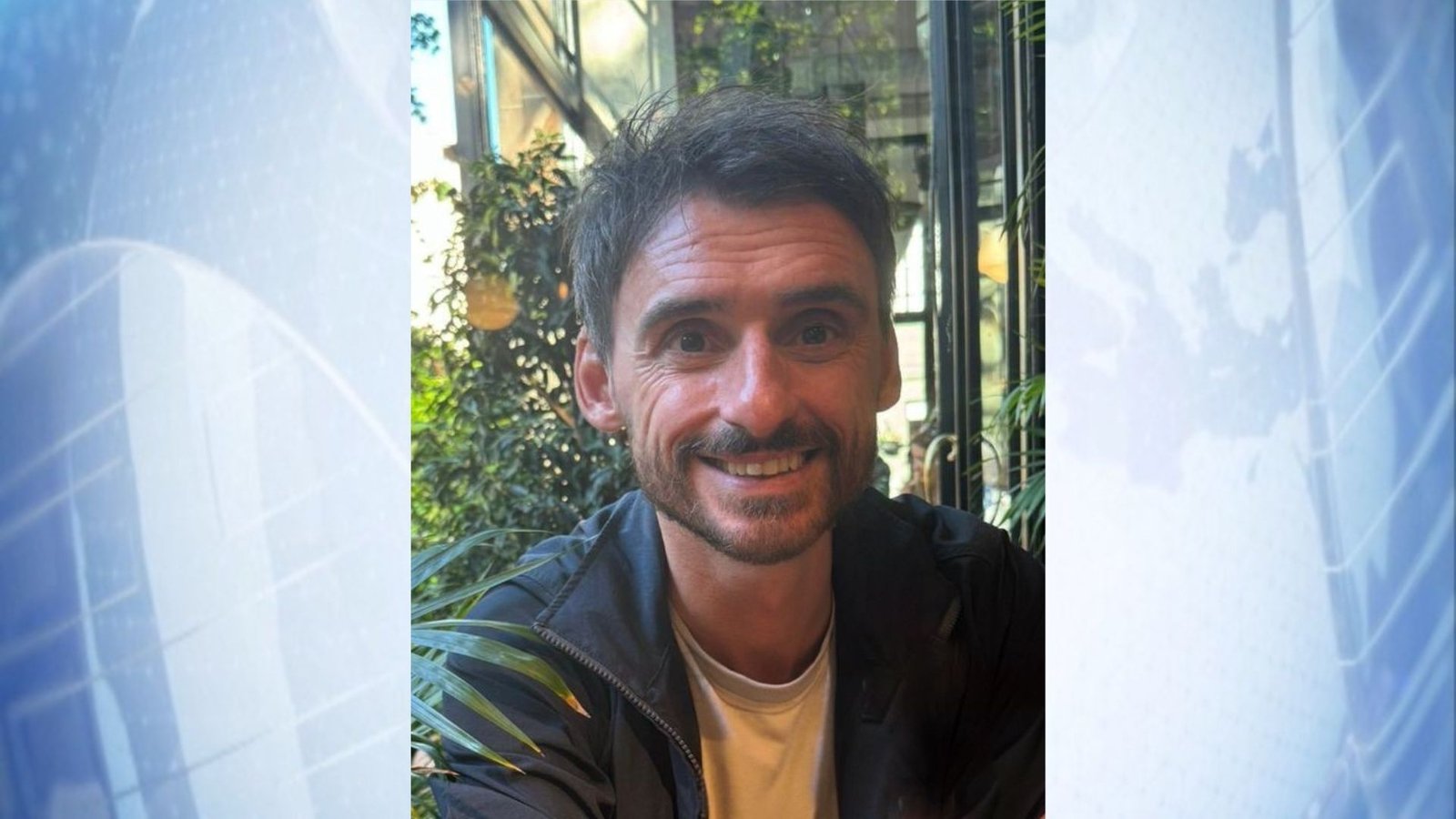 Man who fell from vehicle in Armagh last month dies